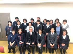 役員・社員の集合写真です