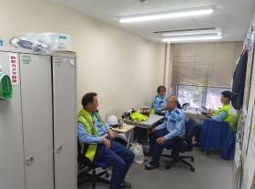 休憩中は和気あいあい！趣味の話で盛り上がったりします！