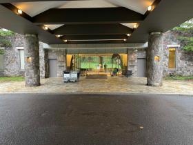 グランデコホテルメイン玄関