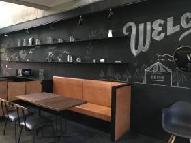 事業所写真（３）カフェスペース