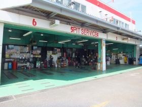 広々とした工場で作業ができます