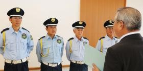 社員教育の１コマ～真剣な面持ちで