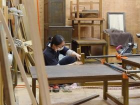 女性リペアスタッフも活躍しています。