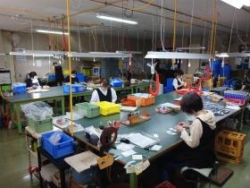 組立課作業風景 ３