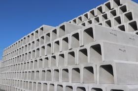 自社製品 コンクリート二次製品（道路側溝）