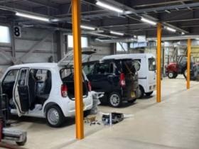 乗用、小型車作業スペース