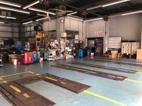 オイル、タイヤ交換や各種メンテナンスや点検整備を実施！