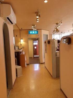 診察室へ
