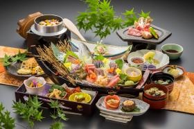 富山の宝石舟会席（夕食）