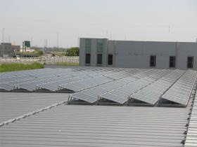 太陽光発電設備等によるＺＥＢ化を実現！