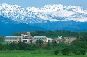 豊かな自然の中で全人教育を