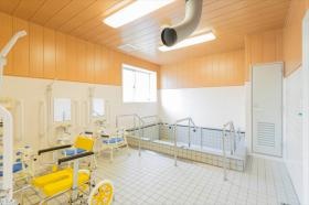 デイサービス浴室