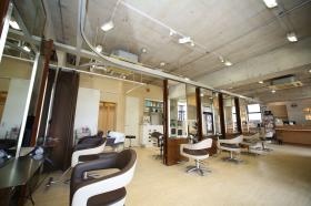 ｍａｎｉｓ店内