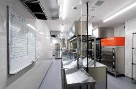 セントラルキッチン