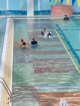 週に３回スイミングの練習もしています！一緒に泳ぎましょう