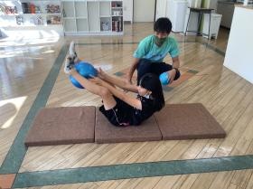 ボールを使った運動！リハ職の方、是非力を貸してください！