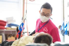 横浜市鶴見区を中心にデイサービス・訪問看護・保育園を展開