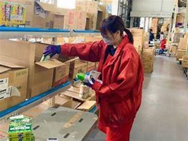 ピッキング・倉敷市の倉敷センターでのピッキングスタッフ