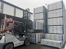 フォークリフト作業