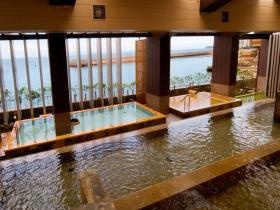 ニューアワジの浴場棟「スパテラス水月」内の“淡路棚の湯”