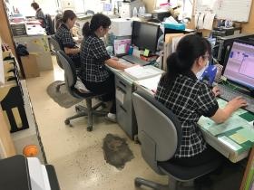 加須工場事務所にて