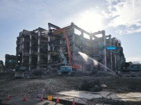 大型解体工事現場です。