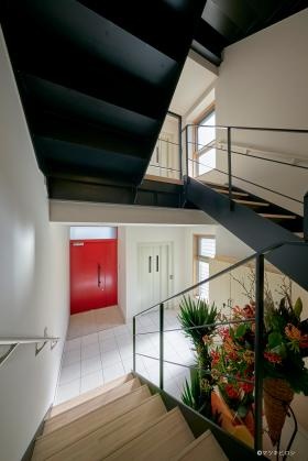 本社エントランスホール