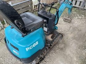 バックホー 土の掘削はこちらを用います