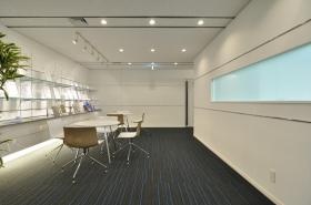 本社オフィス ホワイエ
