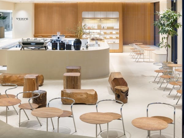 店舗スタッフ・コーヒー