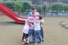 私たちはたくさんの子どもたちとあなたが来るのを待っています♪