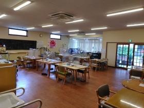 狭山 デイホームあすなろ 定員３０名のデイサービスです