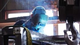 作業風景（溶接）