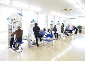 リハビリ特化型半日デイサービス：介護保険の卒業を目指して