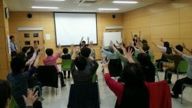 地域貢献活動：地域住民の活動拠に専門職として出向きます