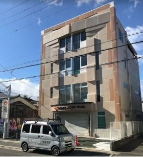 コイズミデザインの自社ビルです。２階が京都オフィスです。