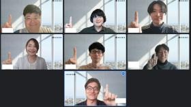 オンライン研修の後に記念写真を撮りました！