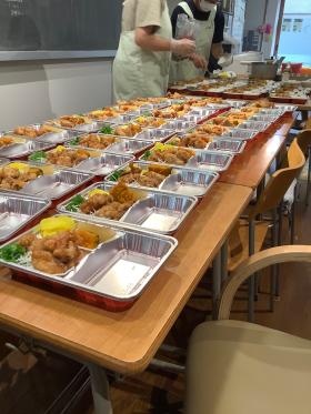 生活学館足立校（就労継続支援Ｂ型）では宅配弁当作りも