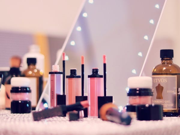 韓国コスメの営業事務サポート（未経験OK・✅資格）