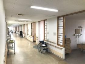 病棟（廊下）２