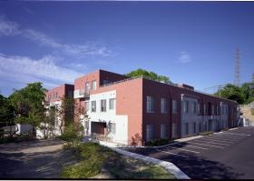 エバーグリーン・ツルガヤ