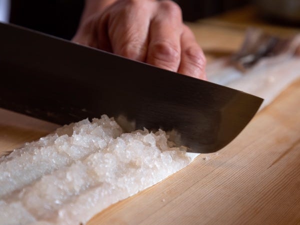 銀座の料亭｜キッチン・ホールスタッフ募集｜未経験者歓迎