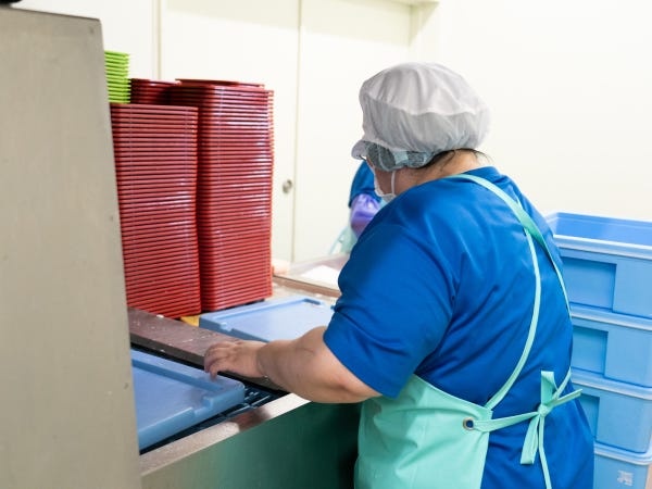 仕出し弁当の洗浄スタッフ（未経験歓迎）