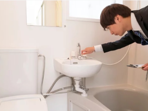 退去立会スタッフ（未経験歓迎）｜原状回復工事・見積作成｜東京都新宿区