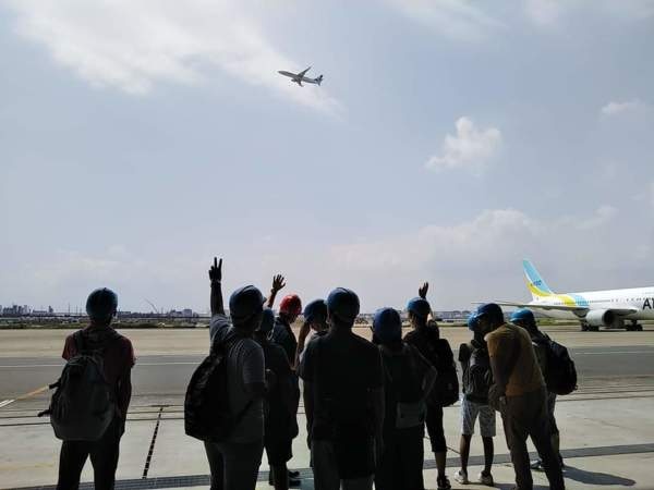 体験型の教室なので、様々な場所に足を運びます。新しい経験を一つでも多く体験することが多くの学びに繋がります。何より楽しく学べるっていいですね