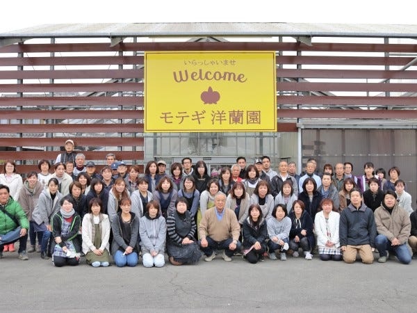 幅広い年齢層のスタッフが働いています。