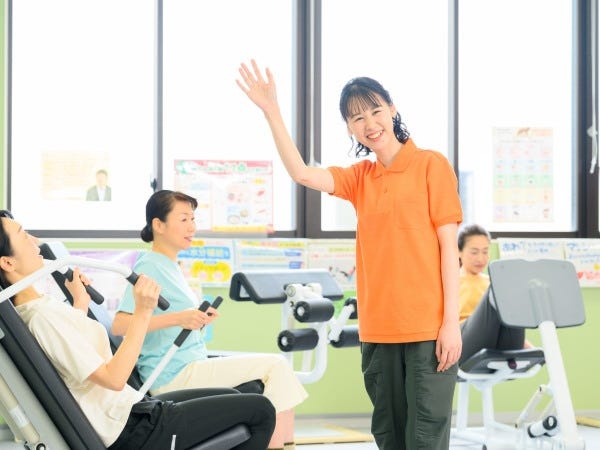「腰の痛みがなくなったよ」「疲れなくなったよ」「元気になったよ」など「ありがとう！」あふれる職場です。