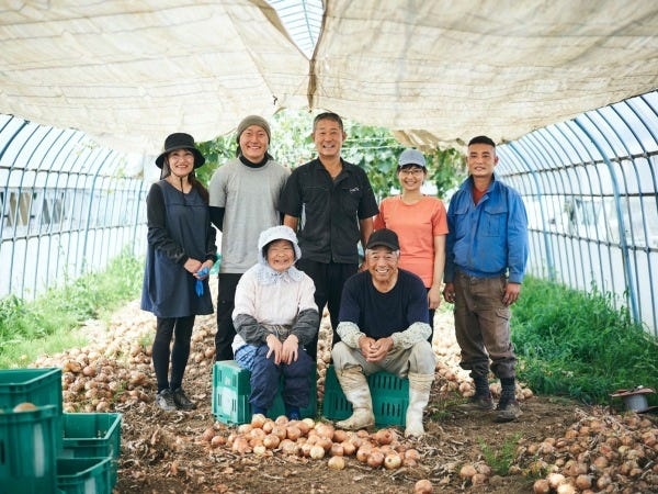 農家さんから「今年も良いのできたから、そろそろどうかな？」と連絡があると、頼りにされている気持ちになって、とてもやりがいを感じられますよ！