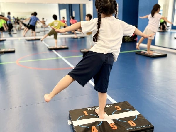 体幹特化スポーツ教室コーチ（未経験歓迎）