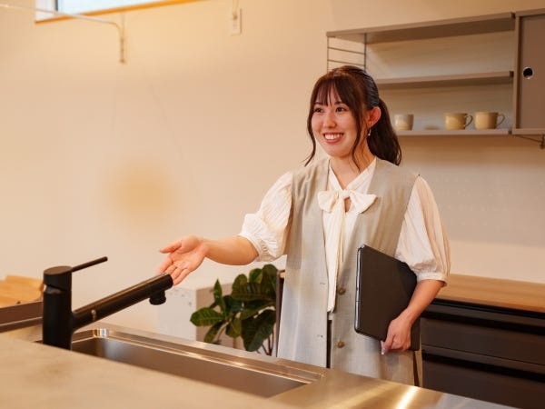 この道20年ほどのベテランスタッフも。仕事のコツやノウハウなどのスキルアップも叶います！